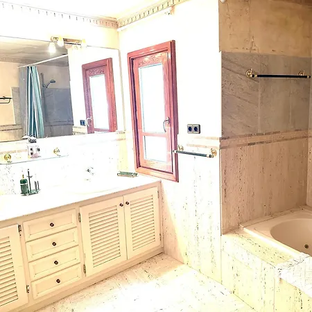 Casa Cabopino Homestay